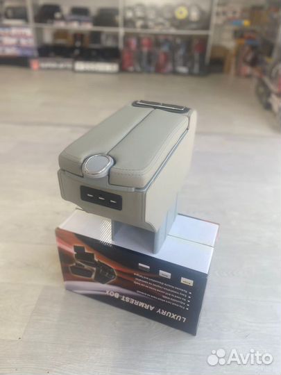 Подлокотник универсальный