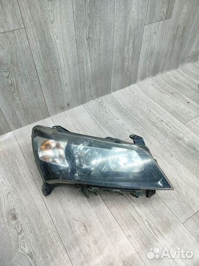 Фара правая Geely Emgrand EC7 2014