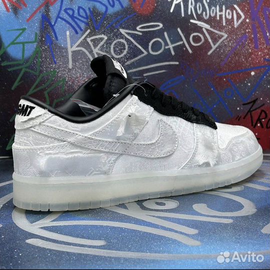 Кроссовки найк данки
