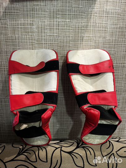 Защита голени reyvel