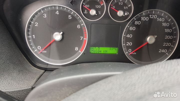 Ford Focus 2.0 МТ, 2007, 258 000 км