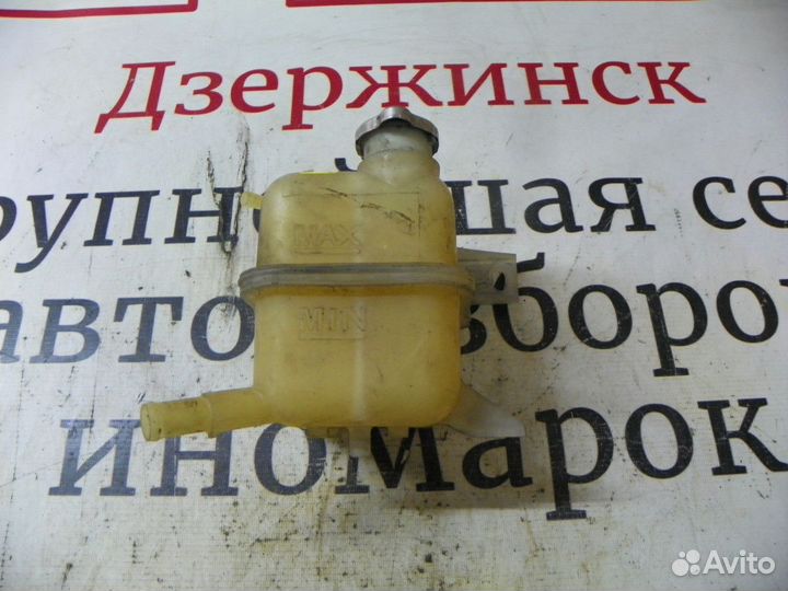 Бачок расширительный Nissan X-Trail