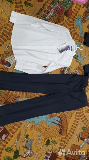 Пиджак, рубашки, брюки для школы 134/140 выпускной