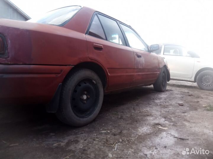 Mazda Familia 1.5 AT, 1991, 175 000 км