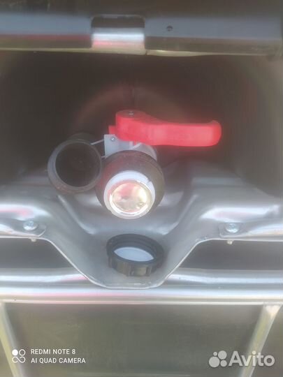 Евро кубы 1000л состояние новое, канистры 20л