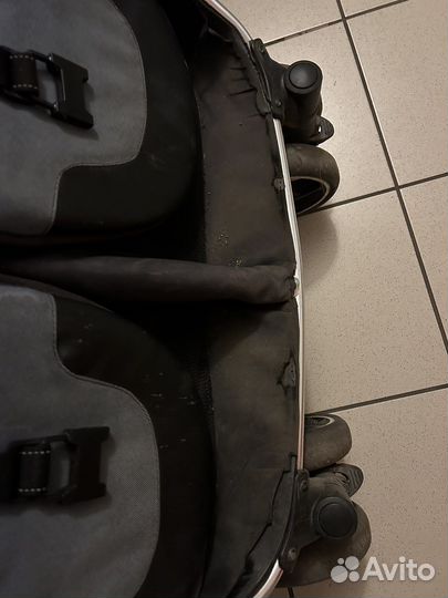 Коляска для двойни