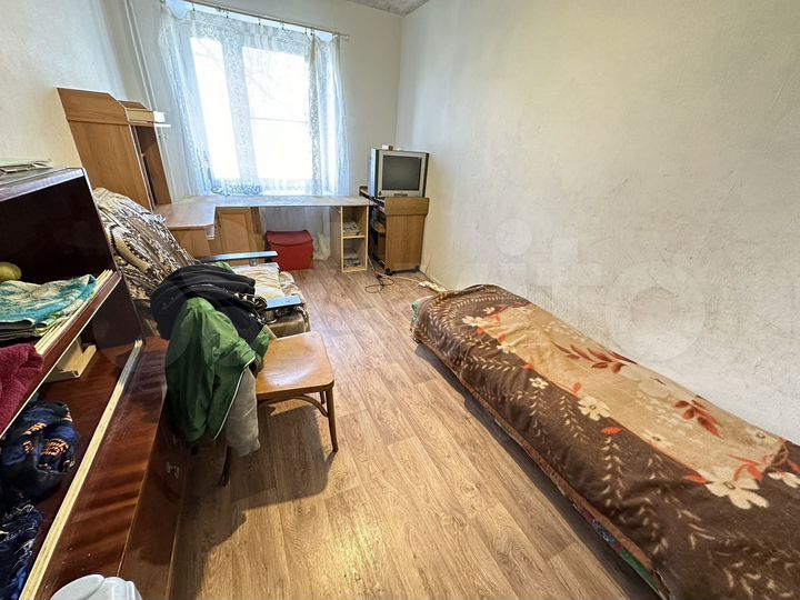 3-к. квартира, 58 м², 2/5 эт.