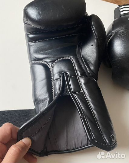 Боксерские перчатки Adidas Performer New