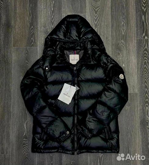 Зимняя куртка пуховик Moncler глянец на пуху