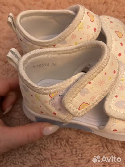 Сандалии для девочки 26 размер