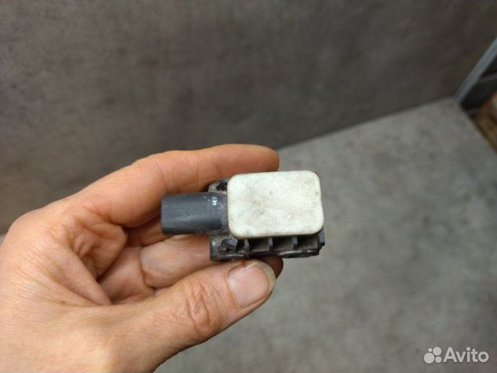 Датчик подушки безопасности