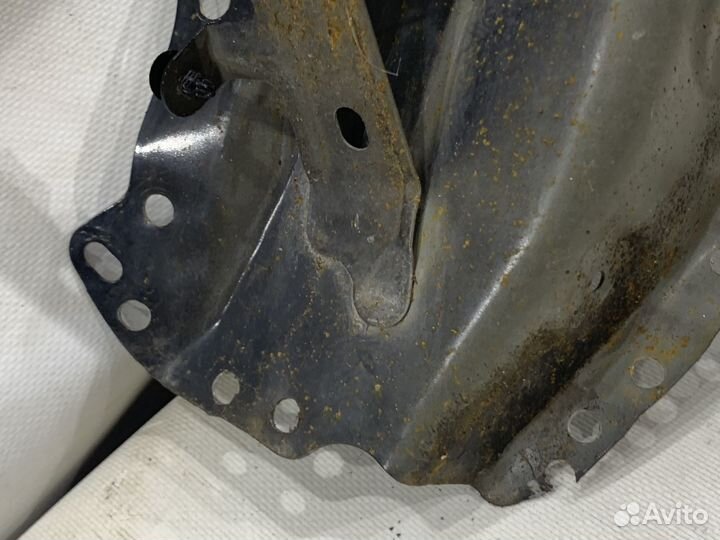 Полка крыла передняя левая Nissan Murano Z52