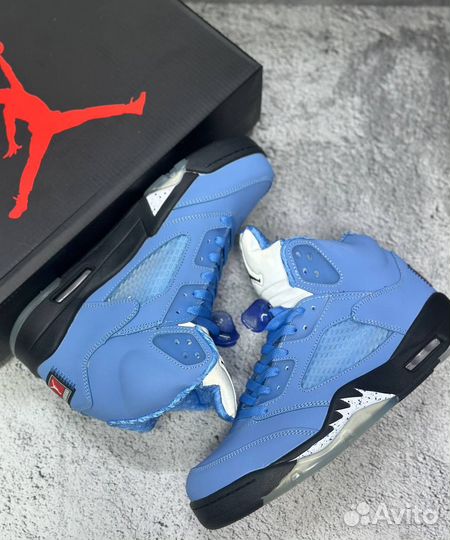 Nike Air Jordan 5 Retro UNC University Blue