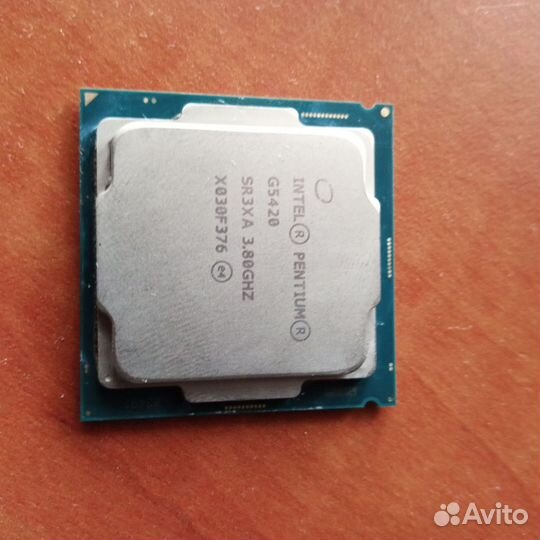 Процессор сокет 1151v2 Intel pentium gold g5420