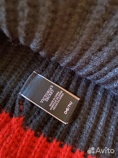 Сет Шапка и шарф Victoria's Secret