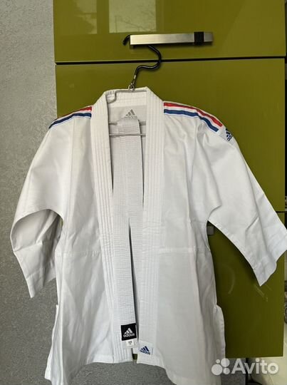 Кимоно Adidas и боксерки Adidas