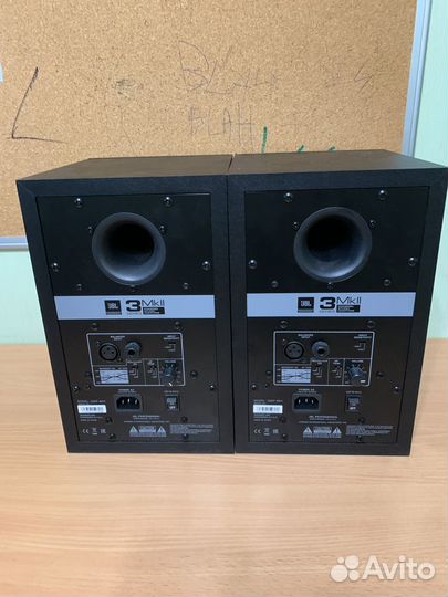 Студийные мониторы jbl 305p mkii
