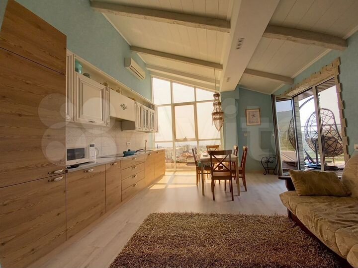 3-к. квартира, 117 м², 5/6 эт.