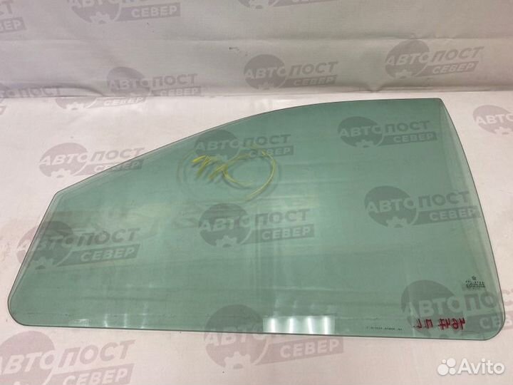 Стекло двери переднее левое Chrysler Voyager 3.3L