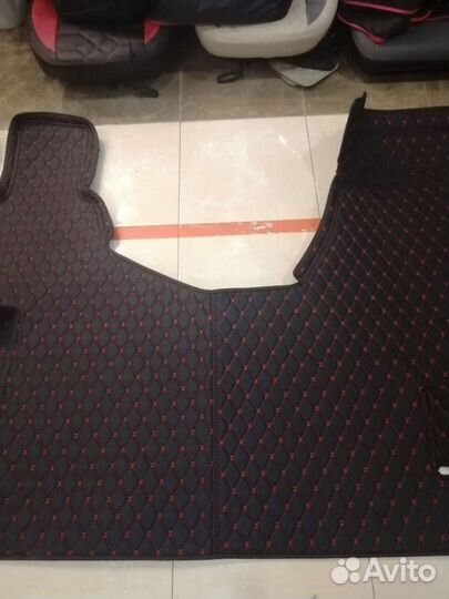 Продам 3D ковры из экокожи на Mercedes Actros мр4