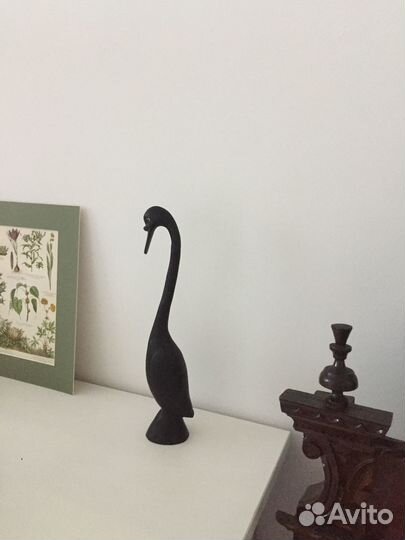 Птица из африканского дерева