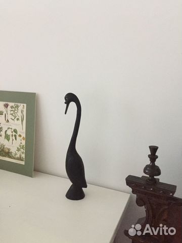 Птица из африканского дерева