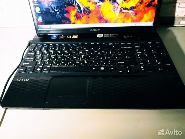 Sony Vaio PCG-71C12V - 2 Ядра \ 2 Озу \ 160 HDD