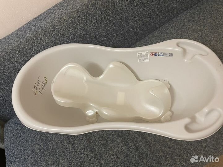 Ванночка для купания с горкой