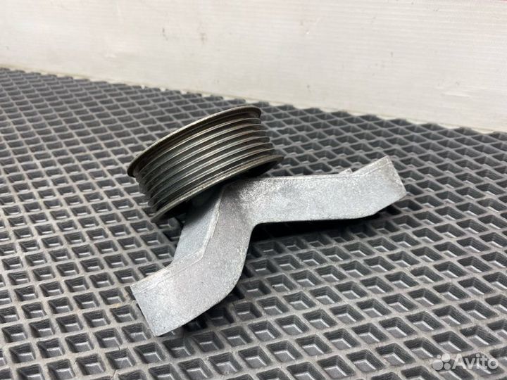 Кронштейн обводного ролика Honda Accord 8 CU2 K24A