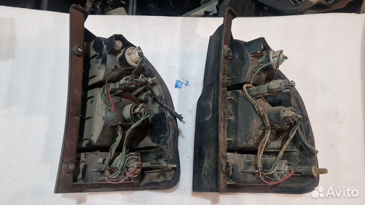 Фонарь задний, левый на Монтеро Спорт 96-02г