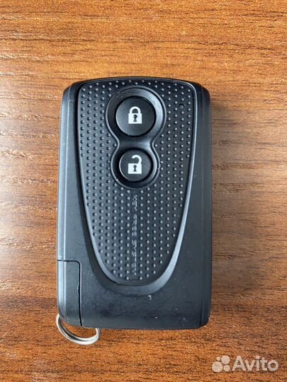 Смарт-ключ Toyota Passo