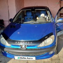 Peugeot 206 1.6 AT, 2004, 117 000 км, с пробегом, цена 320 000 руб.