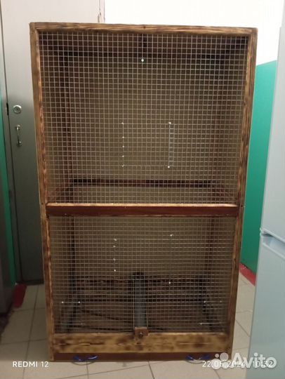 Большой вольер для птиц