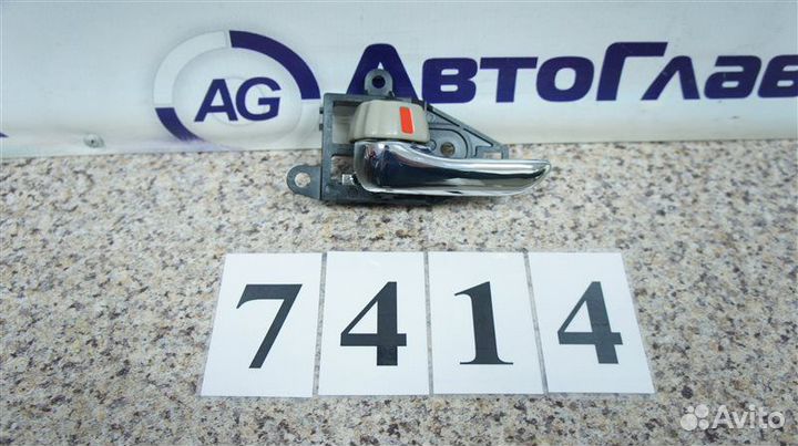 Ручка двери Toyota Estima