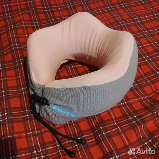 Дорожная подушка для шеи