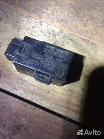 Реле поворотов Mazda 626 2.0