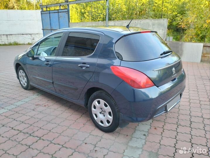 Peugeot 308 1.6 AT, 2011, 95 500 км