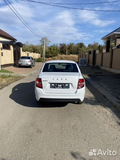 LADA Granta 1.6 МТ, 2023, 15 км