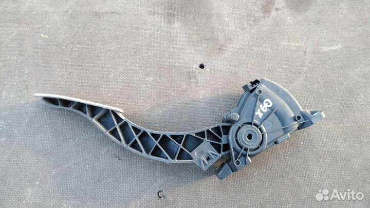 Педаль газа Лифан Х60