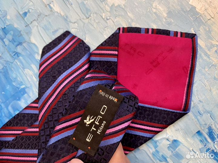 Шелковые галстуки Etro