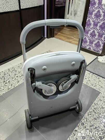 Прогулочная коляска bebebus