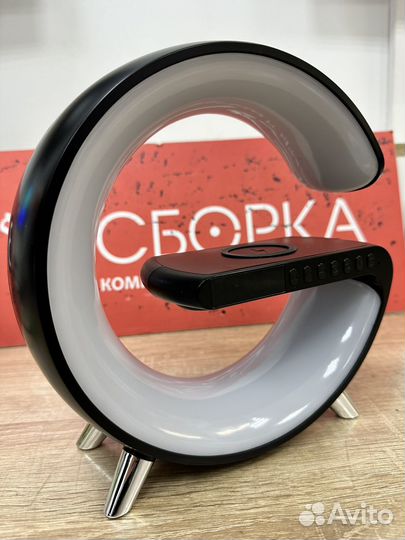 Смарт колонка с беспроводной зарядкой