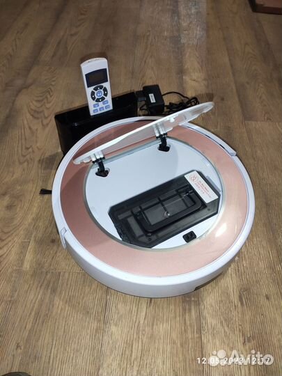 Робот пылесос ilife v7s plus