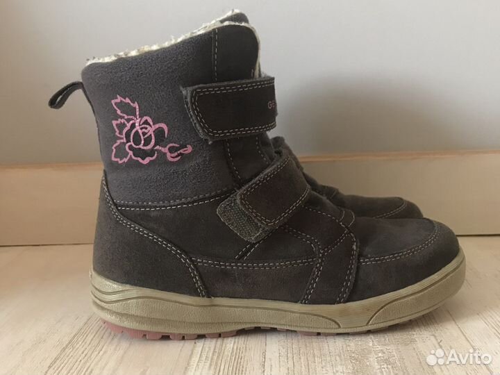Ботинки еврозима для девочки р-р 33