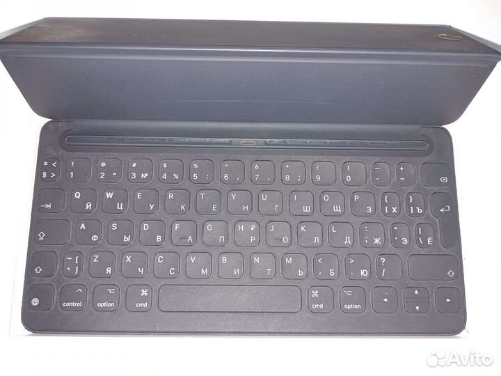 Клавиатура iPad Pro Smart Keyboard