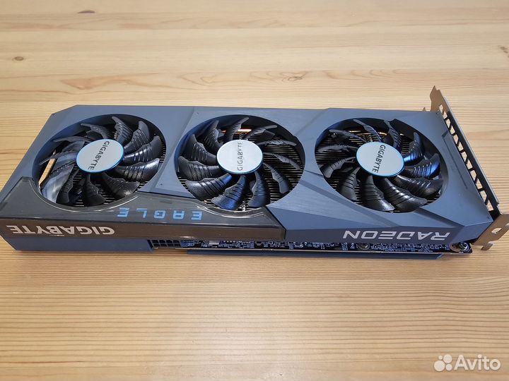 Видеокарта RX 6650 XT