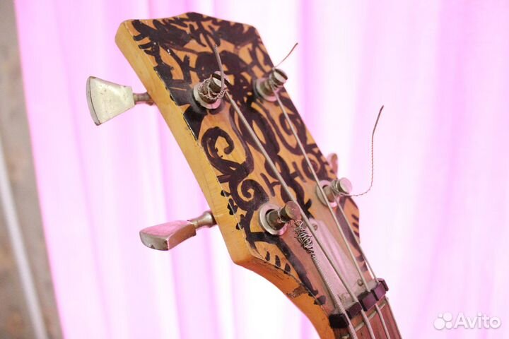 Бас гитара йолана 1971