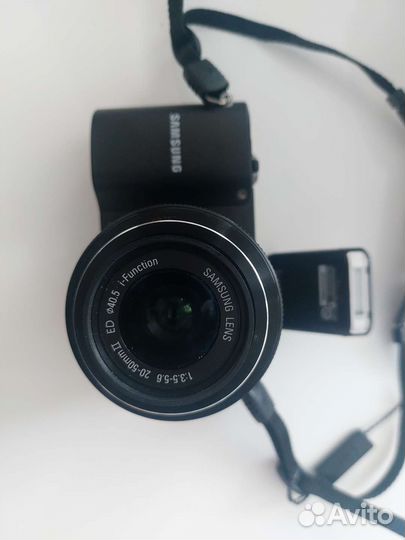 Фотоаппарат Samsung nx1100