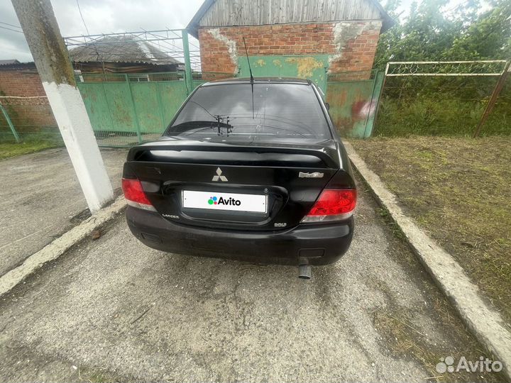 Mitsubishi Lancer 1.6 МТ, 2005, битый, 288 377 км