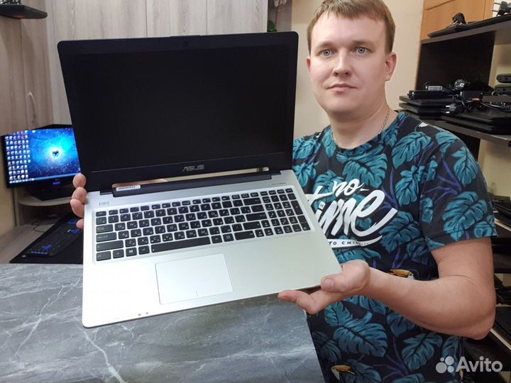 Ноутбук Asus (Intel core i7, игровой)